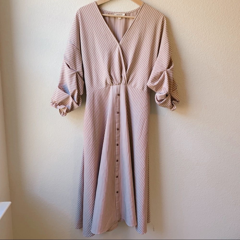 Purple Striped Midi Dress 🌿